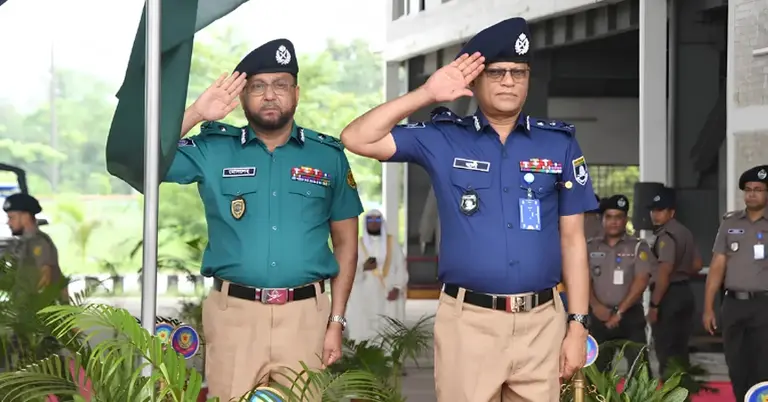 পুলিশ